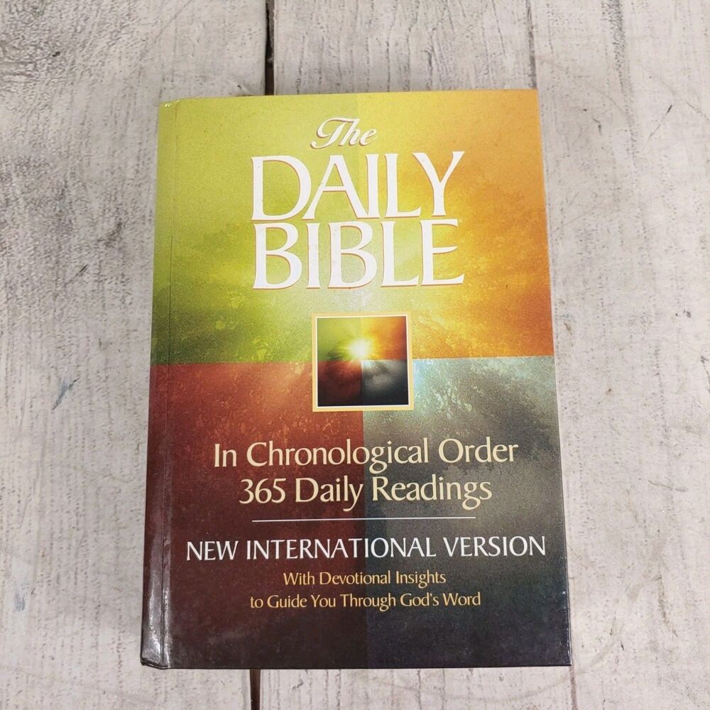 The Daily Bible In Chronological Order 365 Daily Readings NIV 1984 - HARDCOVER